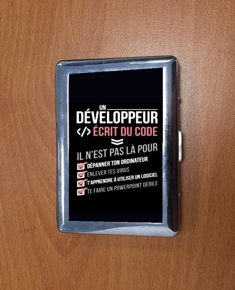 Porte Un developpeur ecrit du code Stop 