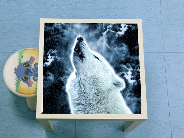 table d'appoint A howling wolf in the rain