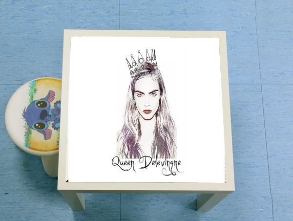 table d'appoint Cara Delevingne Queen Art