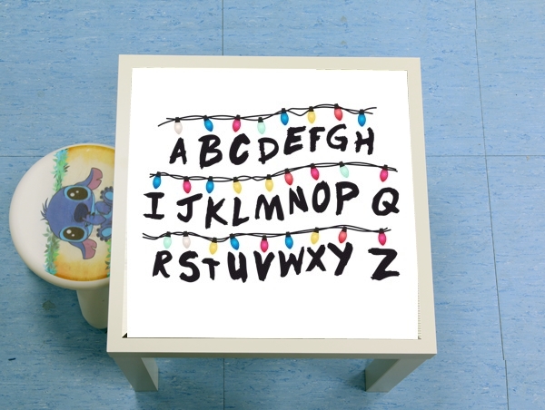 table d'appoint Stranger Things Lampion Alphabet Inspiration