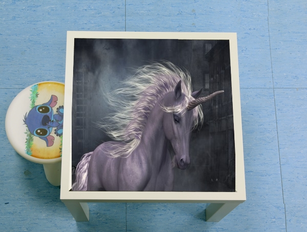 table d'appoint A dreamlike Unicorn walking through a destroyed city