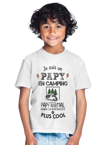 Bambino Papy en camping car 