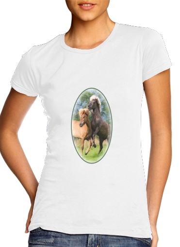 Tshirt Two Icelandic horses playing, rearing and frolic around in a meadow femme