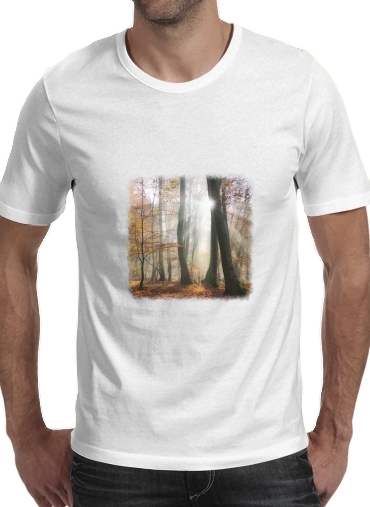Tshirt Sun rays in a mystic misty forest homme