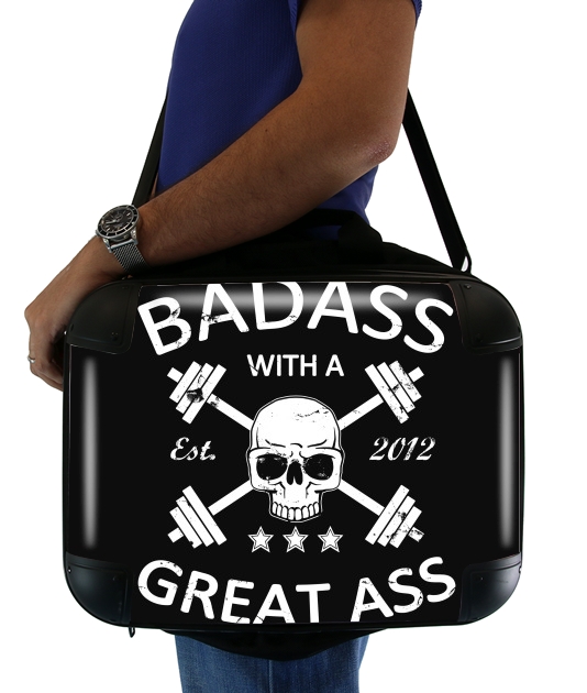 borsa Badass with a great ass 