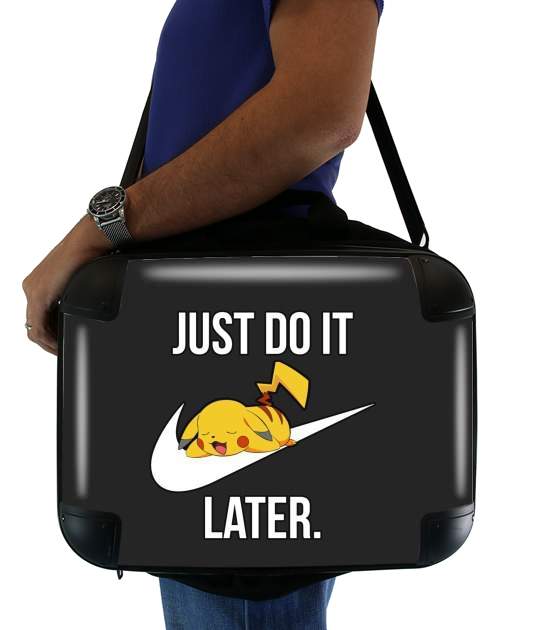 sacoche ordinateur Nike Parody Just Do it Later X Pikachu