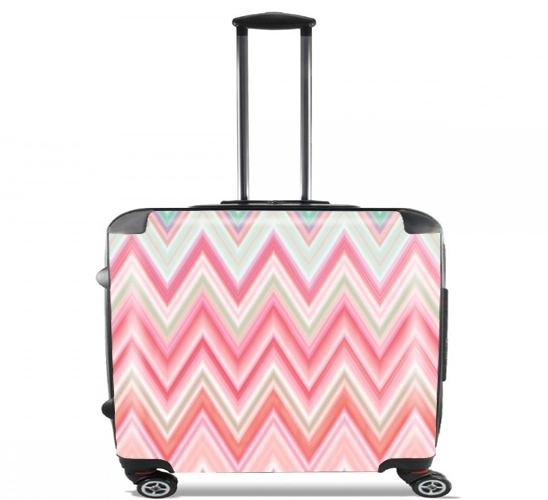 Wheeled colorful chevron in pink 